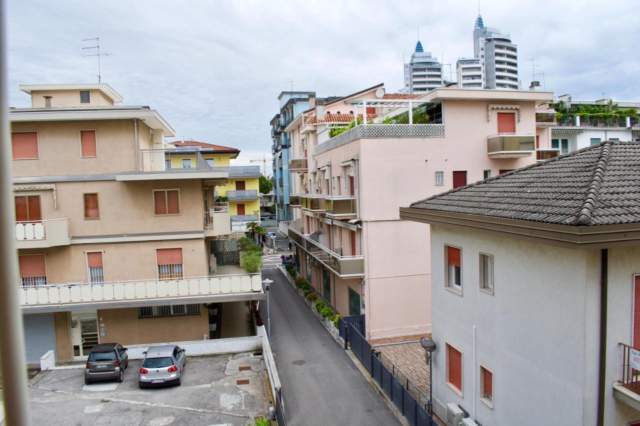 Appartamento Soyus 10 Lido di Jesolo Exterior foto